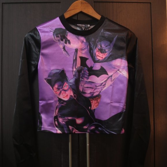NWT Partners in crime Batman Catwoman Satin Finish Purple Tee. - Picture 1 of 5